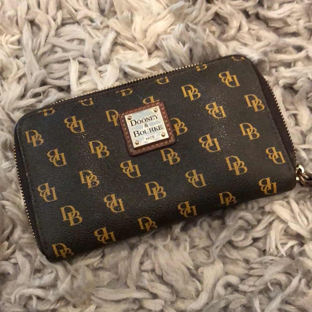 Dooney & Bourke Wallet